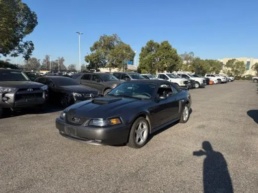 Ford Mustang 2003 GT Deluxe 2dr Convertible