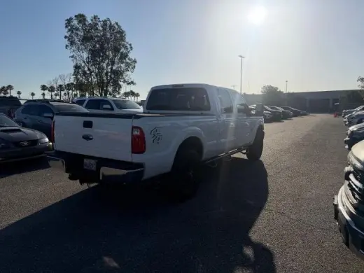 Ford F-250 Super Duty 2015 4x4 King Ranch 4dr Crew Cab 6.8 ft. SB Pickup