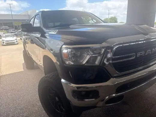Ram 1500 2019 4x4 Big Horn 4dr Crew Cab 5.6 ft. SB Pickup