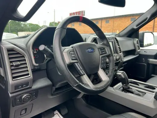 Ford F-150 2018 4x4 Raptor 4dr SuperCrew 5.5 ft. SB