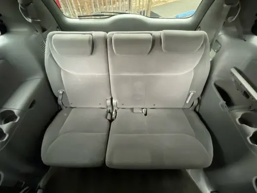 Toyota Sienna 2006 CE 7-Passenger 4dr Mini-Van