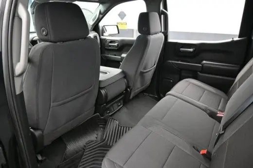 Chevrolet Silverado 1500 2025 4x2 Custom 4dr Crew Cab 5.8 ft. SB