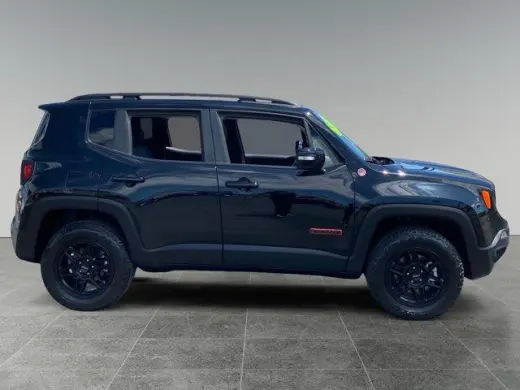 Jeep Renegade 2023 4x4 Trailhawk 4dr SUV