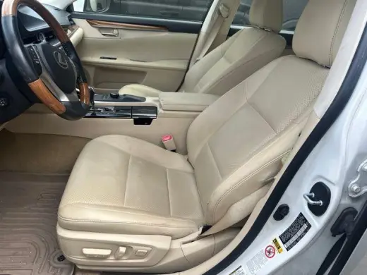 Lexus ES 300h 2014 4dr Sedan