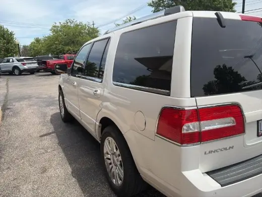 Lincoln Navigator 2013 4x4 Base 4dr SUV