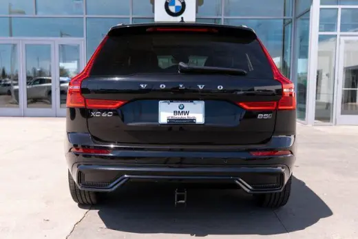 Volvo XC60 2024 AWD B5 Plus Dark Theme 4dr SUV