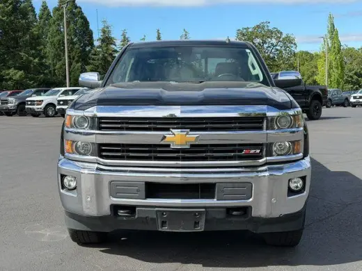 Chevrolet Silverado 2500HD 2015 4x4 LTZ 4dr Crew Cab SB