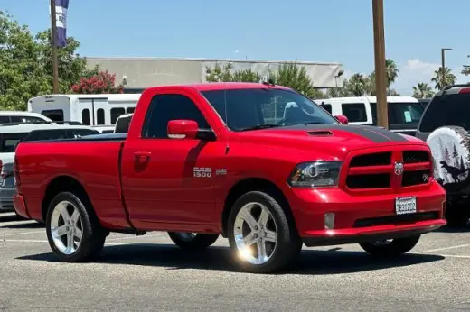 Ram 1500 2017 4x2 Sport 2dr Regular Cab 6.3 ft. SB Pickup