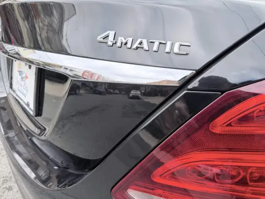 2015 Mercedes-Benz C 300 4MATIC Sedan