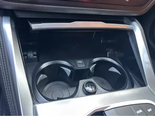 2025 BMW 2 Series 230i