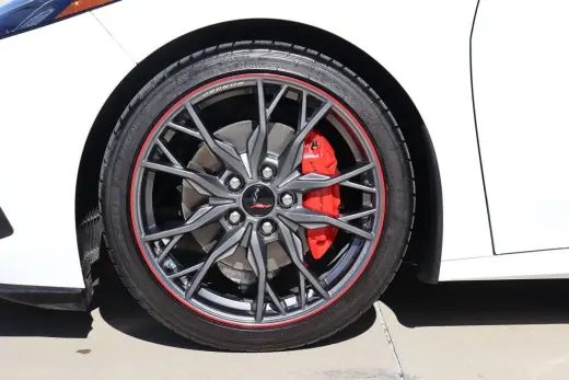 2023 Chevrolet Corvette 2LT