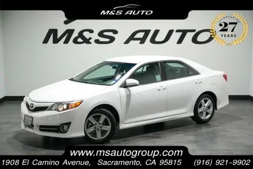 2014 Toyota Camry SE