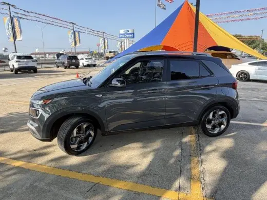 Hyundai VENUE 2025 SEL 4dr Crossover