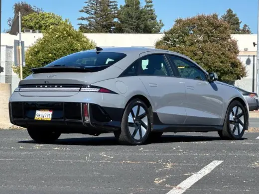 Hyundai IONIQ 6 2024 SE 4dr Sedan