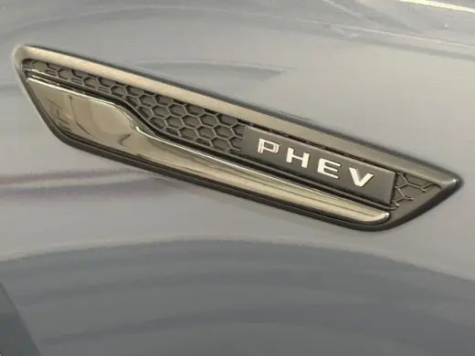 Mazda CX-70 Plug-in Hybrid 2025 AWD Premium Plus 4dr SUV