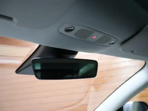 Tesla Model 3 2023 4dr Sedan