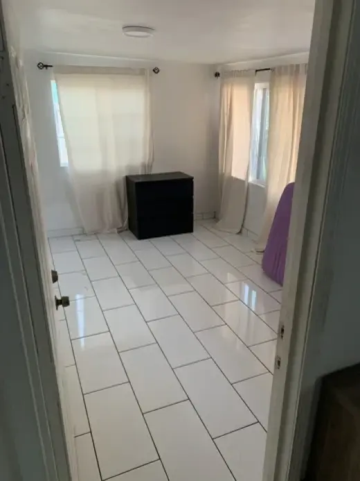 Room for Rent Cuarto en Renta!