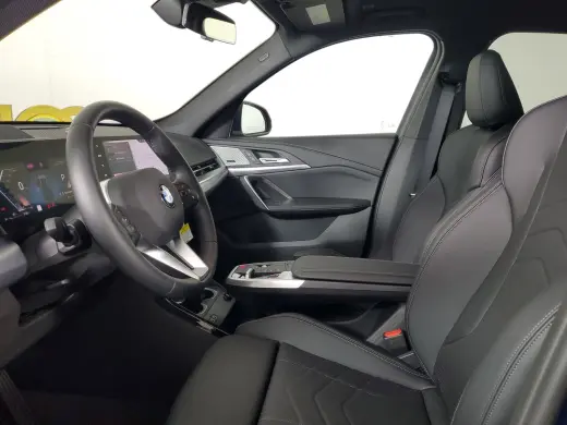 2025 BMW X1