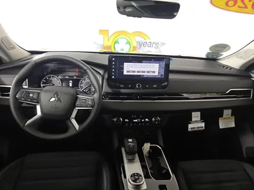 2026 Mitsubishi Outlander