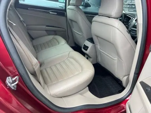 Ford Fusion 2018 SE 4dr Sedan