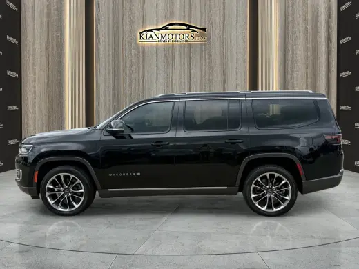 2022 Jeep Wagoneer