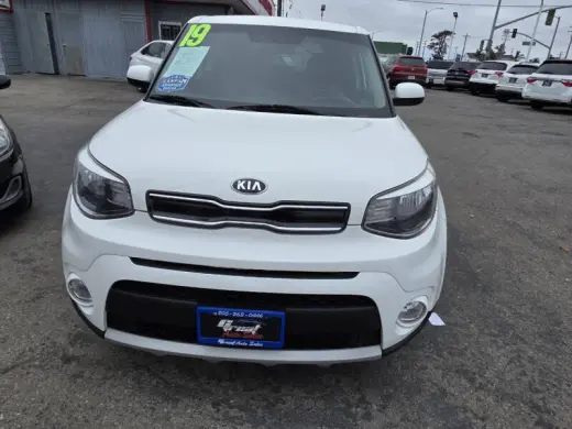 2019 Kia Soul +