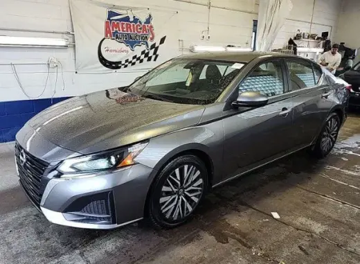 2023 Nissan Altima