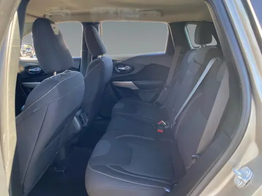 Jeep Cherokee 2017 Latitude 4dr SUV