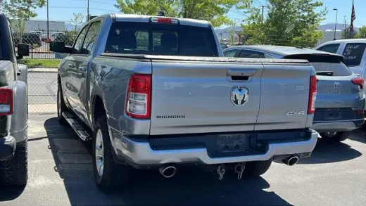 Ram 1500 2020 4x4 Big Horn 4dr Crew Cab 5.6 ft. SB Pickup