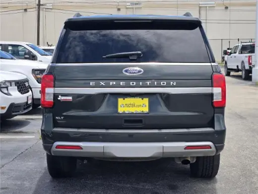 Ford Expedition 2023 4x2 XLT 4dr SUV