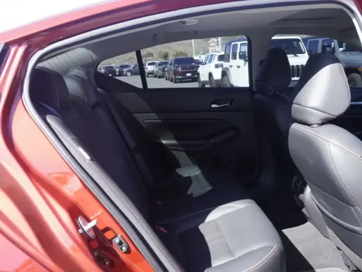 Nissan Altima 2023 2.0 SR 4dr Sedan