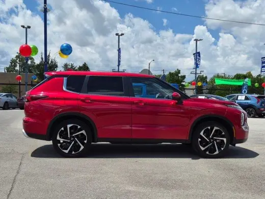 Mitsubishi Outlander 2024 SE 4dr SUV