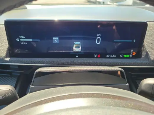 Ford Mustang Mach-E 2025 Select 4dr SUV