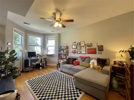 Propiedad en alquiler con 2 habitaciones y 1 baño en Chicago