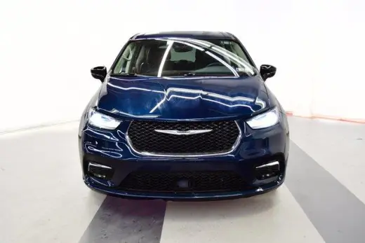 Chrysler Pacifica Plug-In Hybrid 2024 Road Tripper 4dr Mini-Van