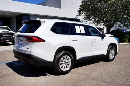 Toyota Grand Highlander 2024 AWD XLE 4dr SUV