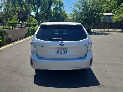 Toyota Prius v 2014 Five 4dr Wagon