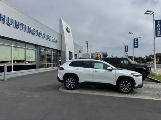 Toyota Corolla Cross 2024 XLE 4dr Crossover