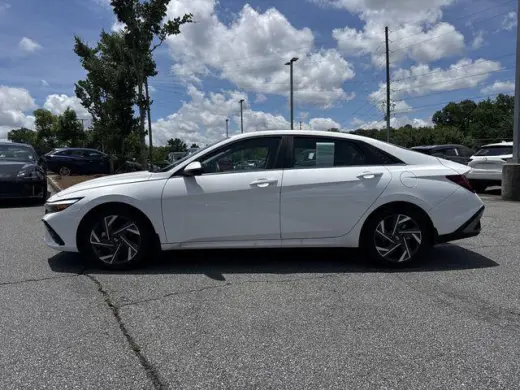 Hyundai ELANTRA 2025 Limited 4dr Sedan
