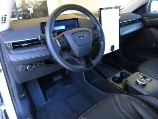 Ford Mustang Mach-E 2023 Premium 4dr SUV