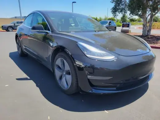 Tesla Model 3 2018 Mid Range 4dr Fastback