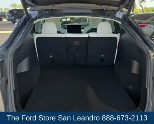 Tesla Model Y 2022 AWD Performance 4dr Crossover