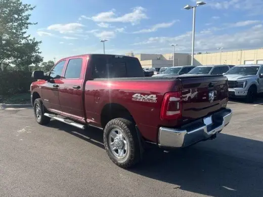 Ram 2500 2021 4x4 Tradesman 4dr Crew Cab 6.3 ft. SB Pickup