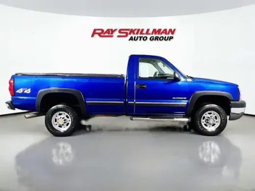 Chevrolet Silverado 2500HD 2004 2dr Standard Cab LS 4WD LB