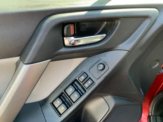 2016 SUBARU FORESTER