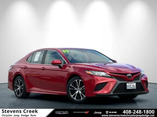 Toyota Camry 2019 SE 4dr Sedan