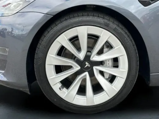 Tesla Model 3 2023 4dr Sedan