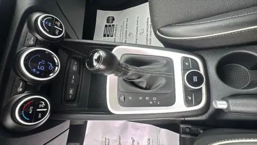 Hyundai VENUE 2022 Limited 4dr Crossover
