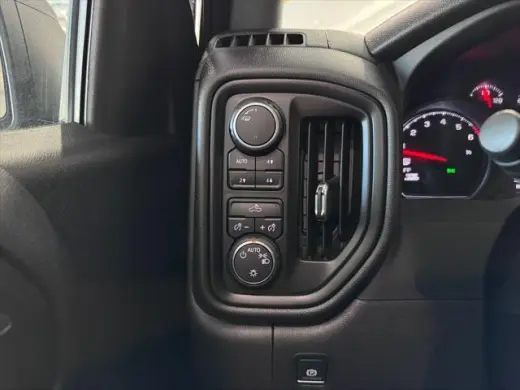 Chevrolet Silverado 1500 Limited 2022 4x4 Custom Trail Boss 4dr Crew Cab 5.8 ft. SB