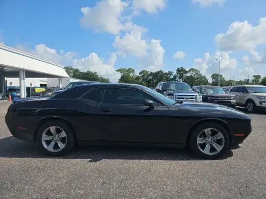 Dodge Challenger 2019 SXT 2dr Coupe